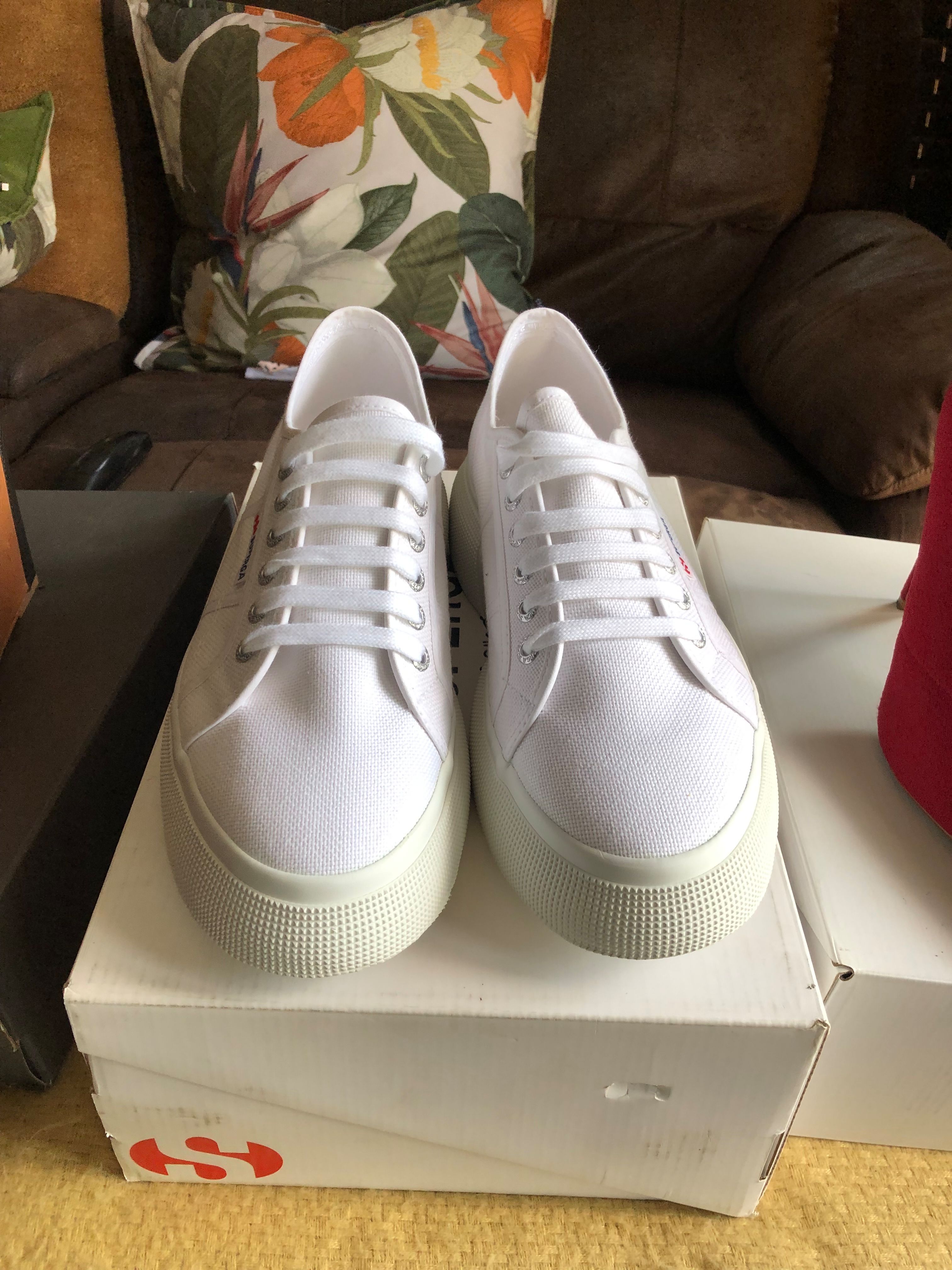 Superga Sneakers
